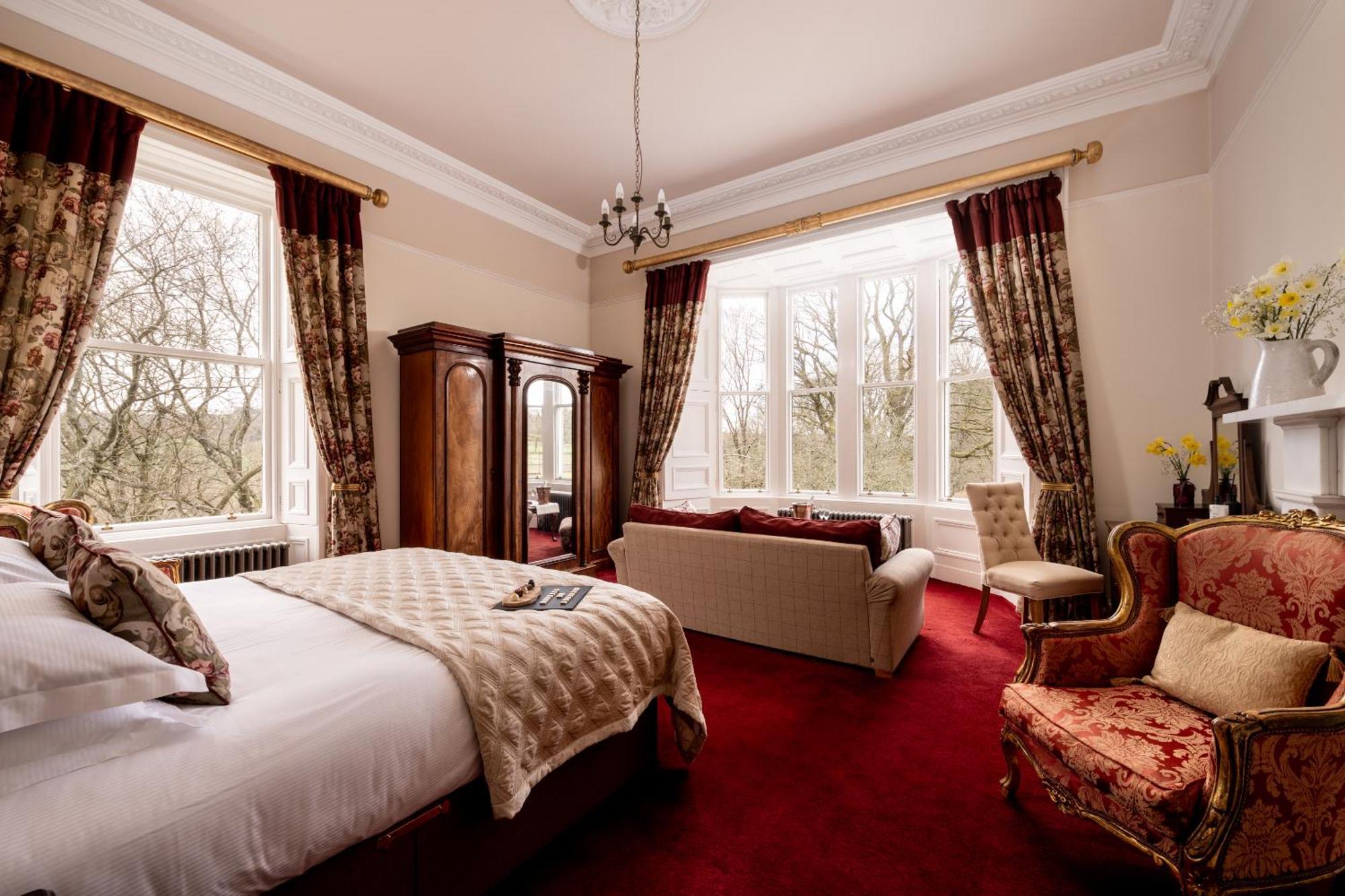 Nithbank Country Estate 5 Star Gold Bed & Breakfast Торнхил Екстериор снимка